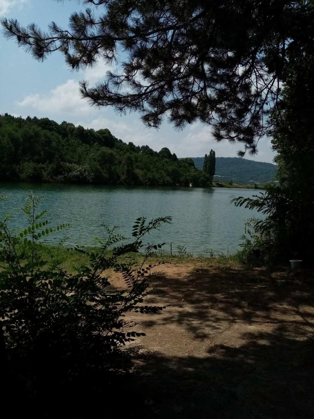 Апартаменты Jezero Аранделовац Экстерьер фото